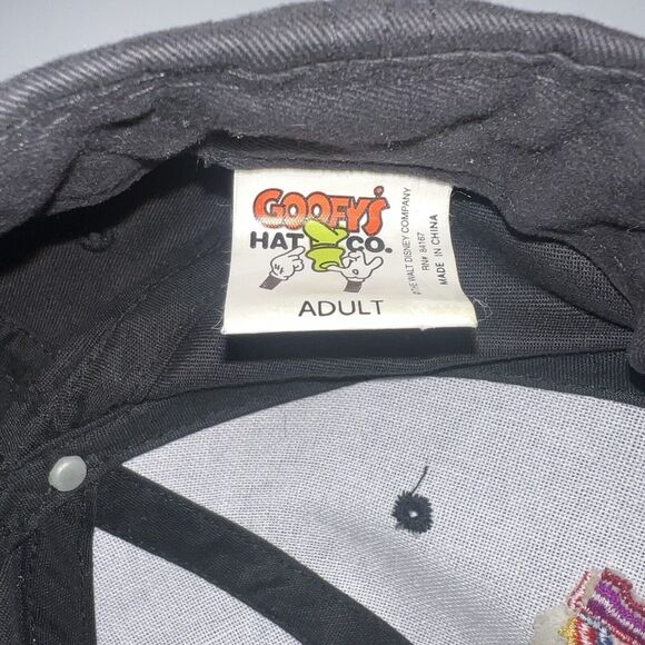 Vintage Walt Disney World Embordered Ball Cap Black Goofys Hat Shop 90s Y2K - Picture 5 of 9